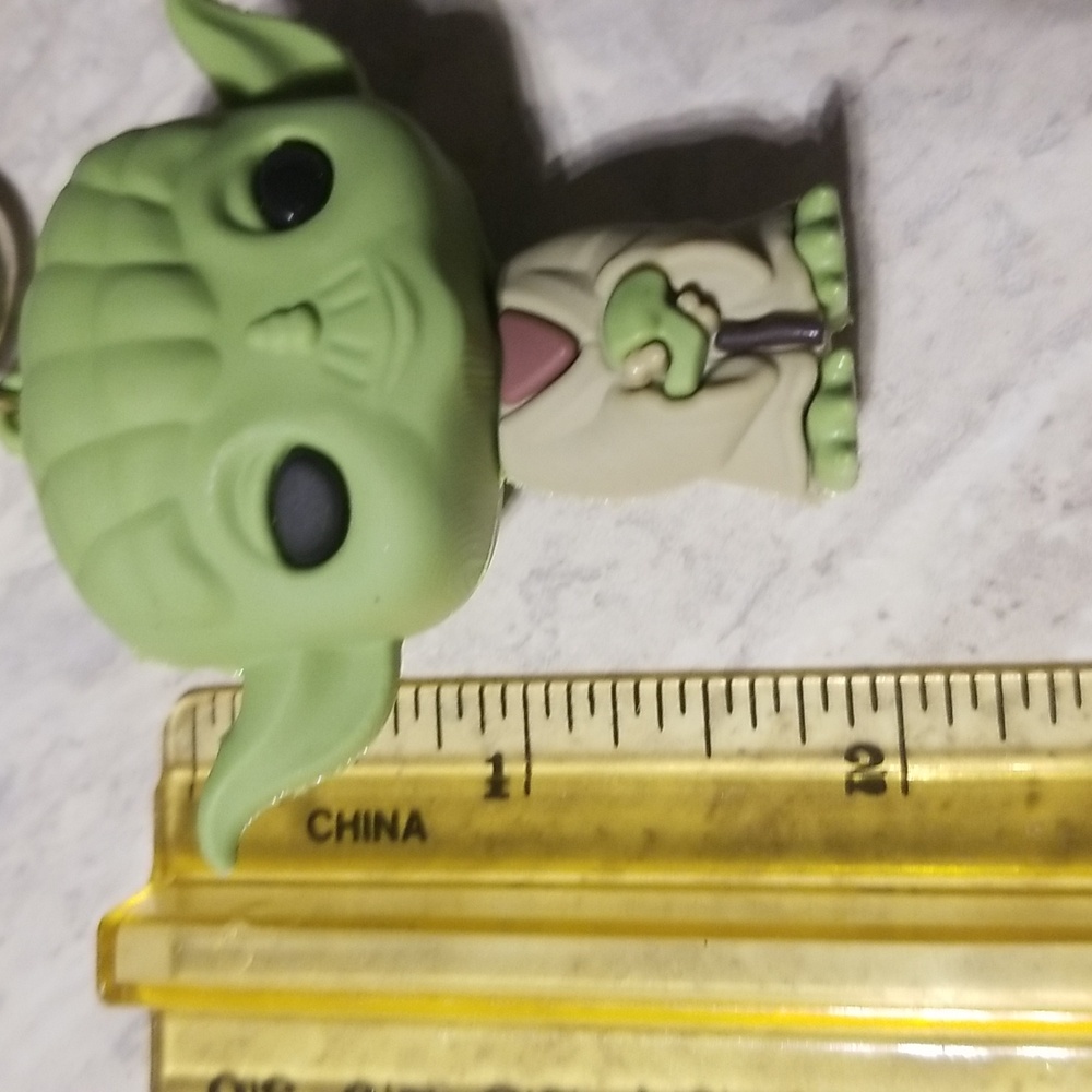 New Star wars Yoda keychain - Picture 2 of 2